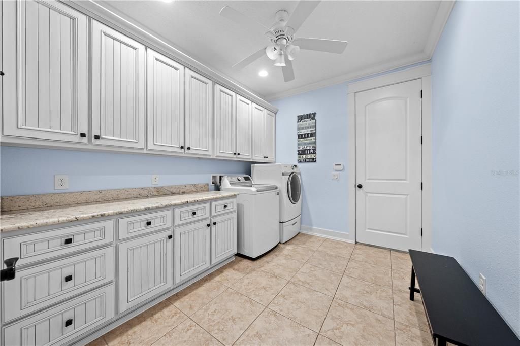 На продажу: $1,325,000 (4 спален, 3 ванн, 3285 Квадратных фут)