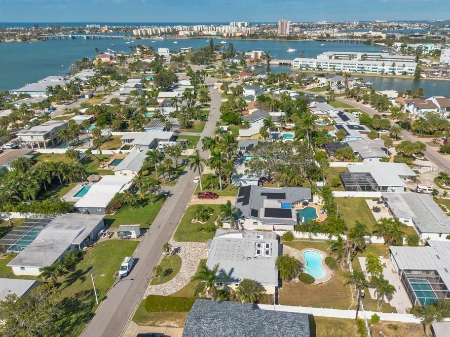 Active With Contract: $500,000 (4 beds, 3 baths, 1892 Square Feet)