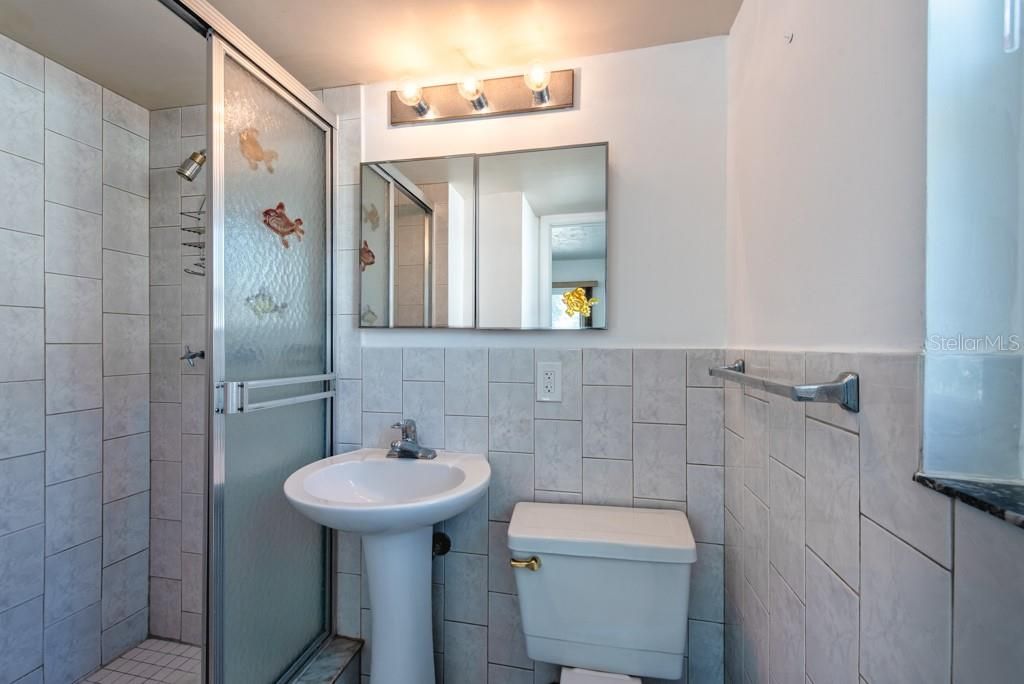 Active With Contract: $500,000 (4 beds, 3 baths, 1892 Square Feet)