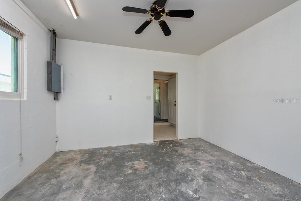 Active With Contract: $500,000 (4 beds, 3 baths, 1892 Square Feet)