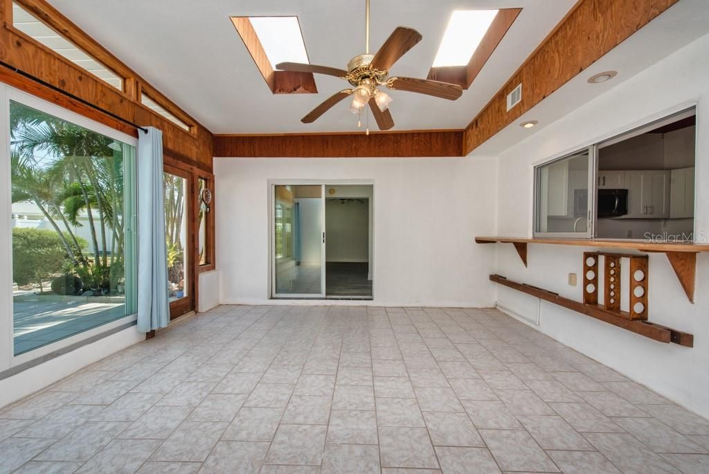 Active With Contract: $500,000 (4 beds, 3 baths, 1892 Square Feet)