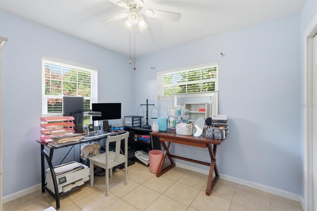 For Sale: $419,000 (5 beds, 2 baths, 2148 Square Feet)