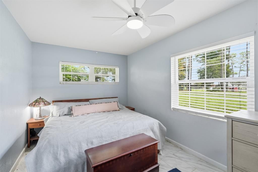 For Sale: $419,000 (5 beds, 2 baths, 2148 Square Feet)