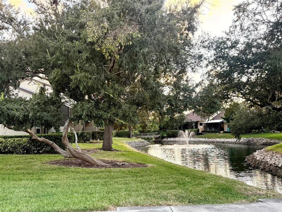 For Sale: $295,450 (2 beds, 2 baths, 1224 Square Feet)