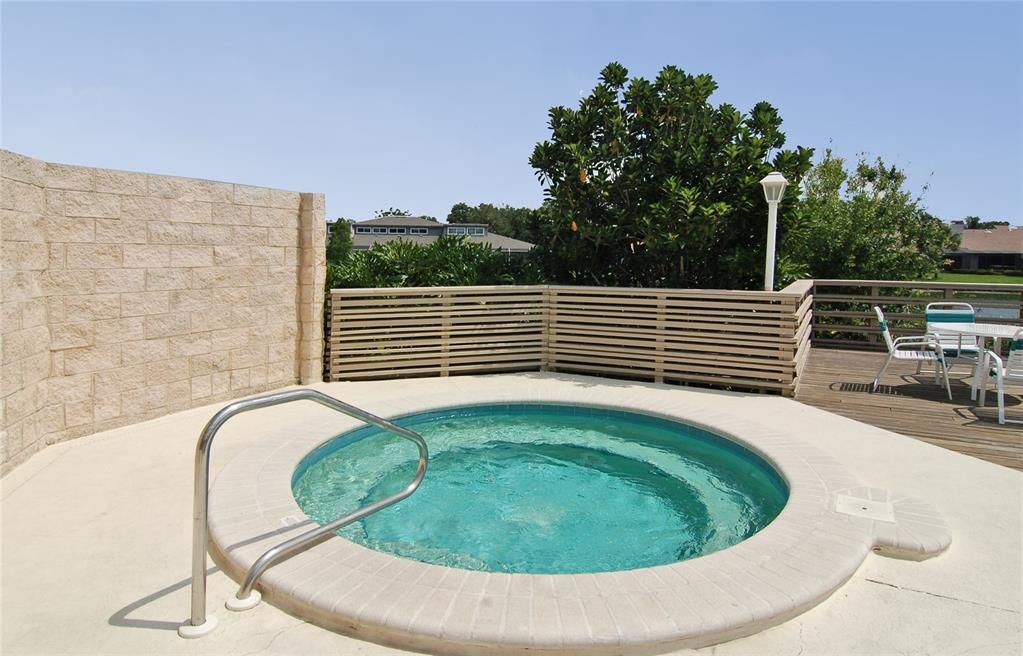 For Sale: $295,450 (2 beds, 2 baths, 1224 Square Feet)