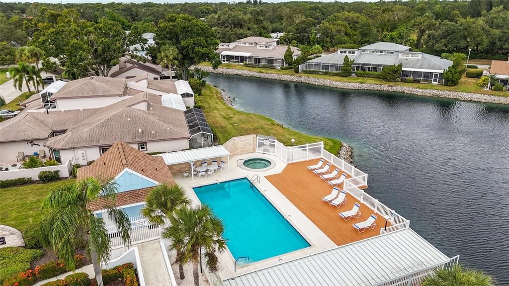 For Sale: $295,450 (2 beds, 2 baths, 1224 Square Feet)