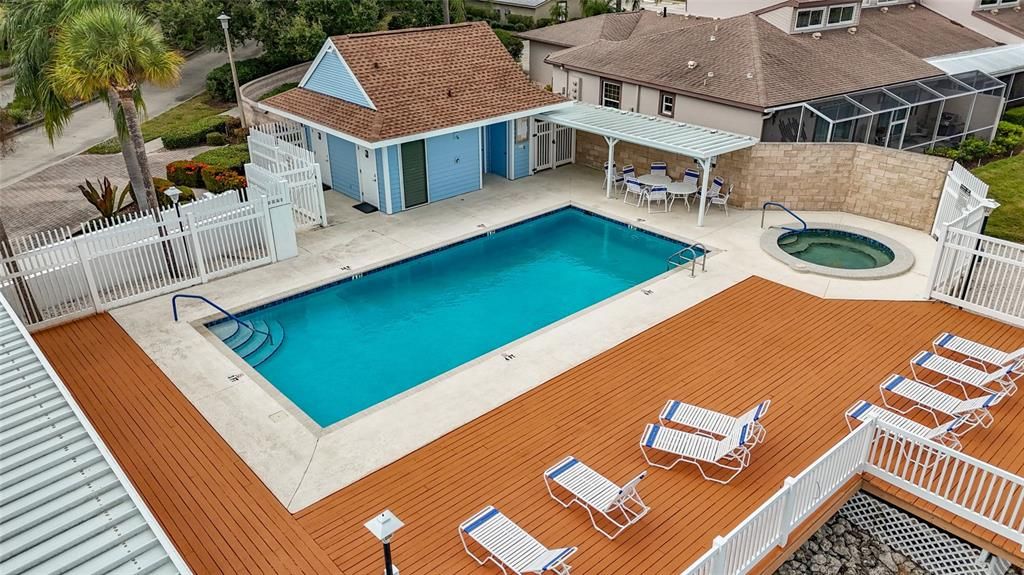 For Sale: $295,450 (2 beds, 2 baths, 1224 Square Feet)