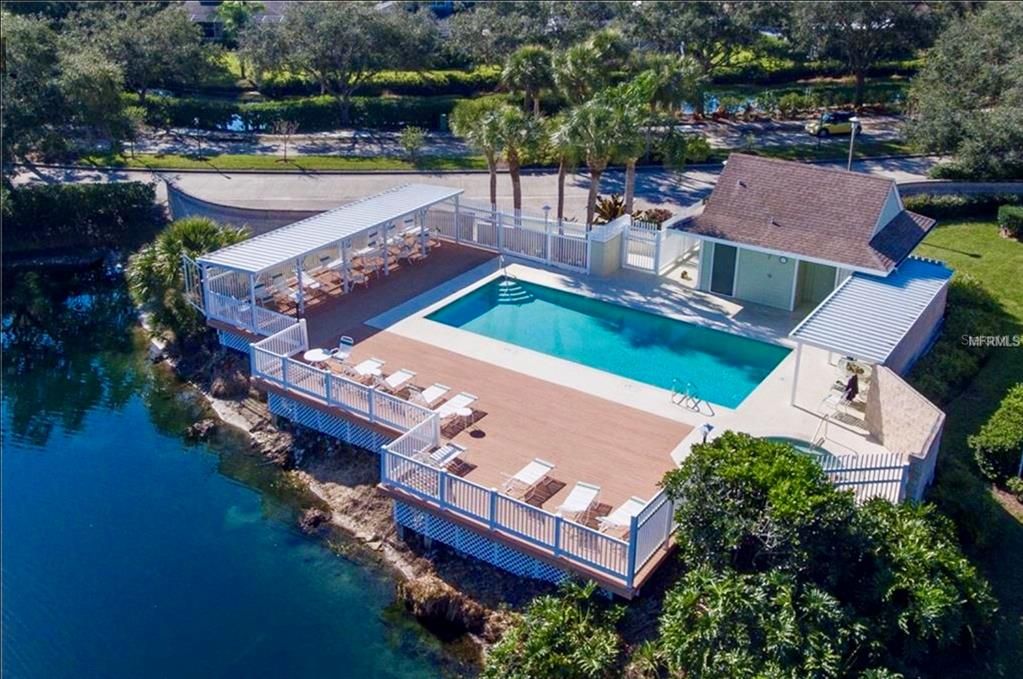 For Sale: $295,450 (2 beds, 2 baths, 1224 Square Feet)