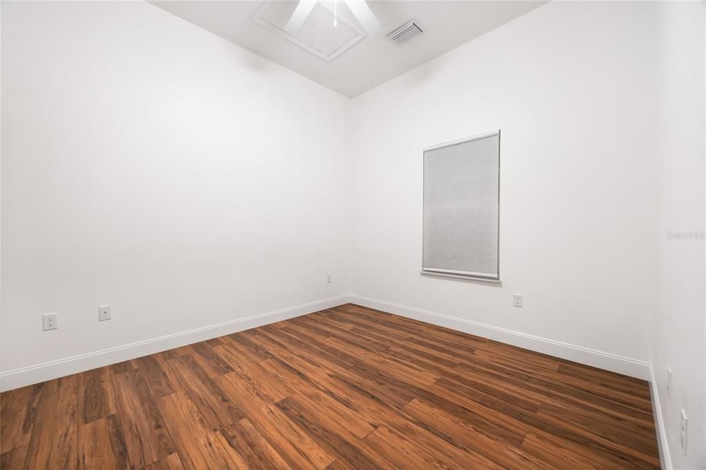 For Rent: $2,800 (3 beds, 2 baths, 1592 Square Feet)