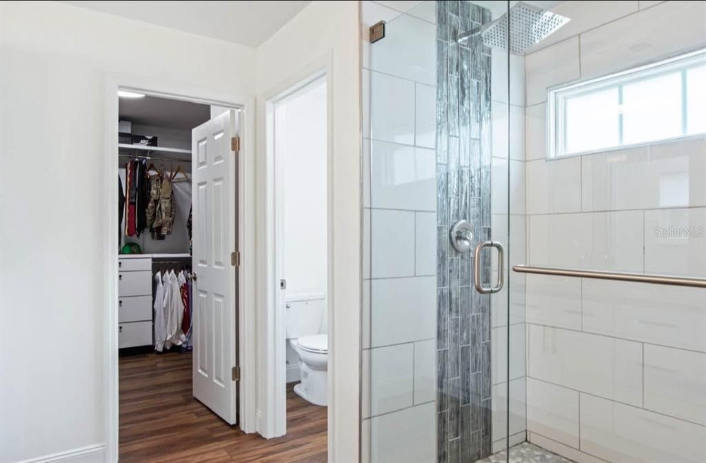 For Rent: $2,800 (3 beds, 2 baths, 1592 Square Feet)