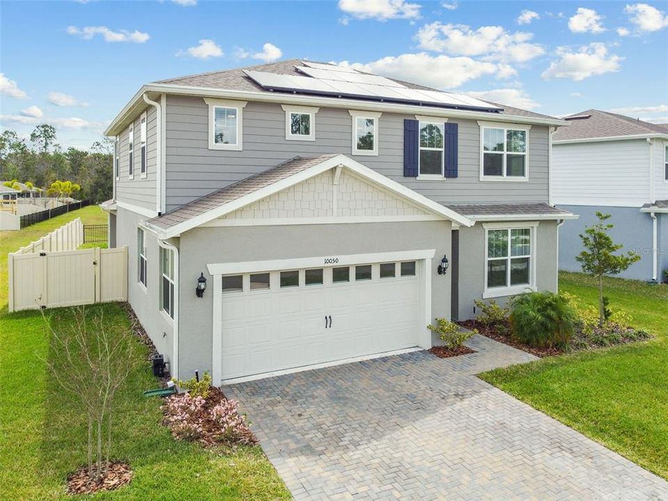 For Sale: $590,000 (4 beds, 2 baths, 2429 Square Feet)