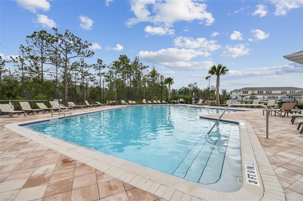 For Sale: $590,000 (4 beds, 2 baths, 2429 Square Feet)