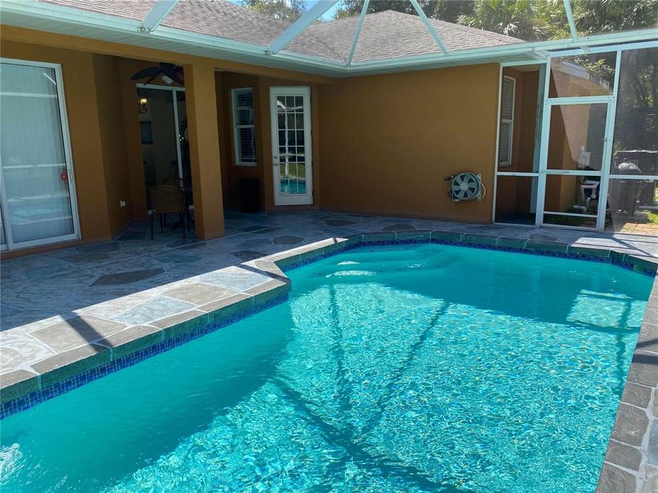 待售: $849,900 (3 贝兹, 2 浴室, 2132 平方英尺)