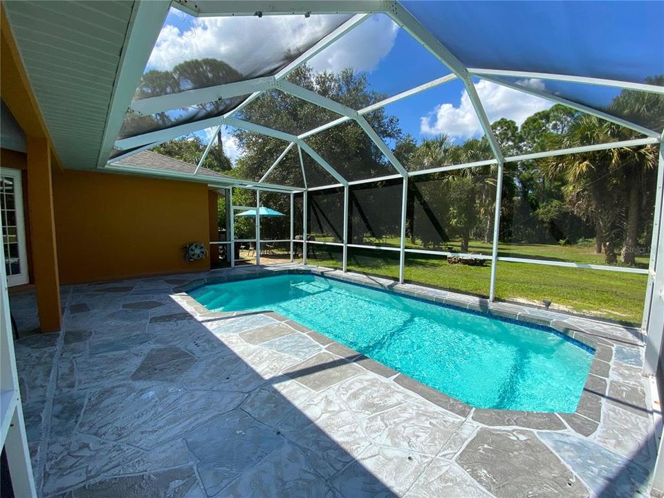 待售: $849,900 (3 贝兹, 2 浴室, 2132 平方英尺)