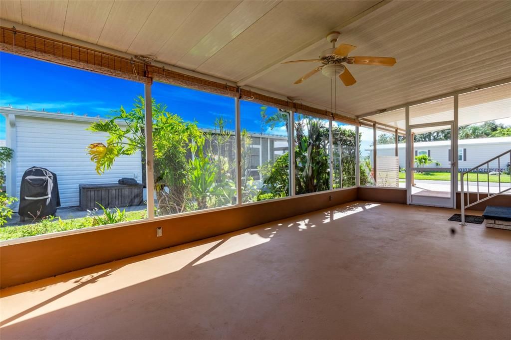 For Sale: $139,900 (2 beds, 2 baths, 1446 Square Feet)