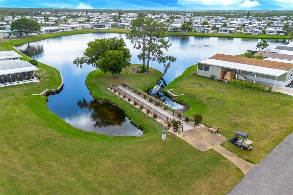 For Sale: $139,900 (2 beds, 2 baths, 1446 Square Feet)