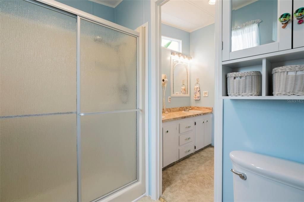 For Sale: $139,900 (2 beds, 2 baths, 1446 Square Feet)