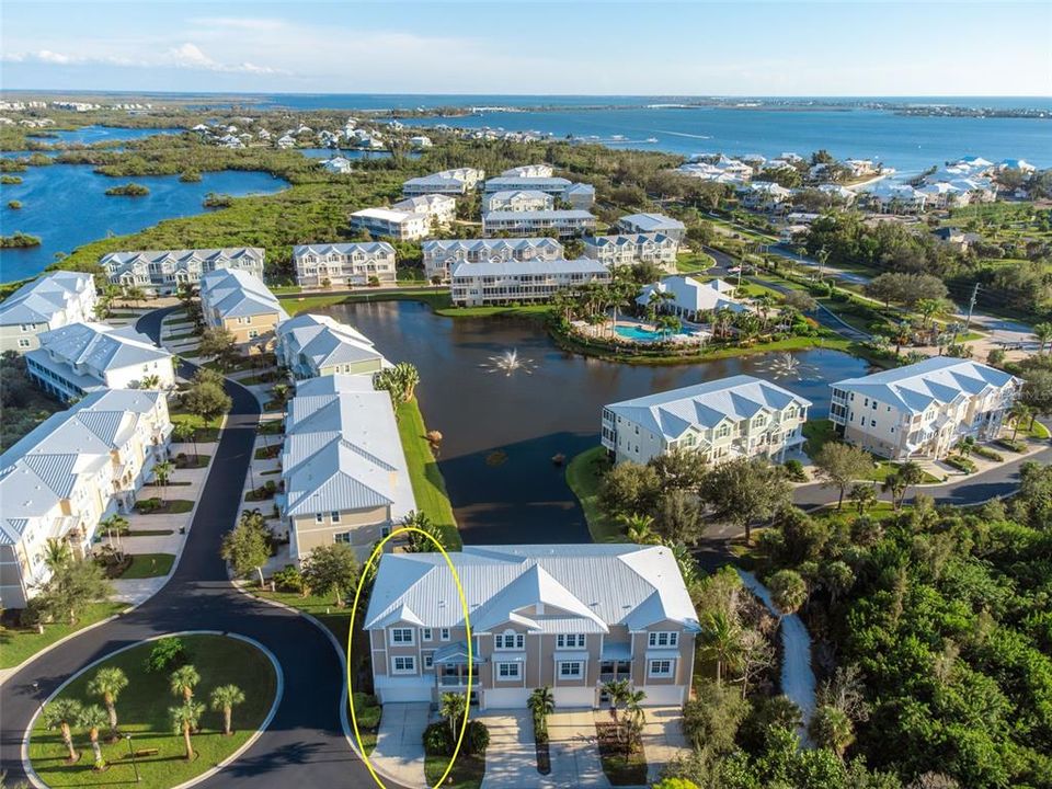 待售: $519,000 (4 贝兹, 3 浴室, 2400 平方英尺)