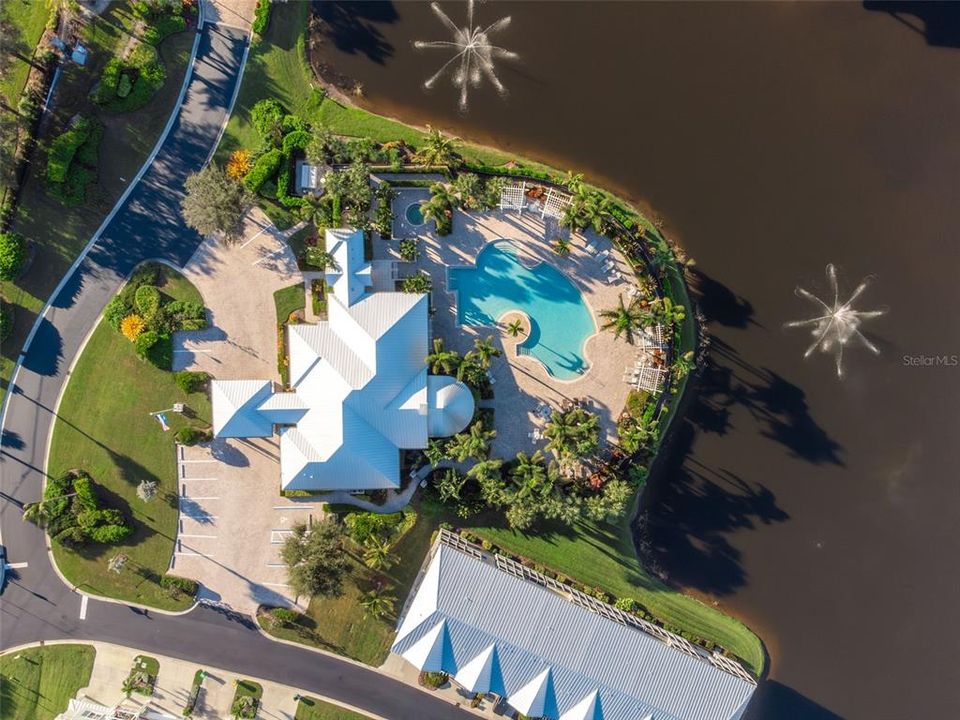 待售: $519,000 (4 贝兹, 3 浴室, 2400 平方英尺)