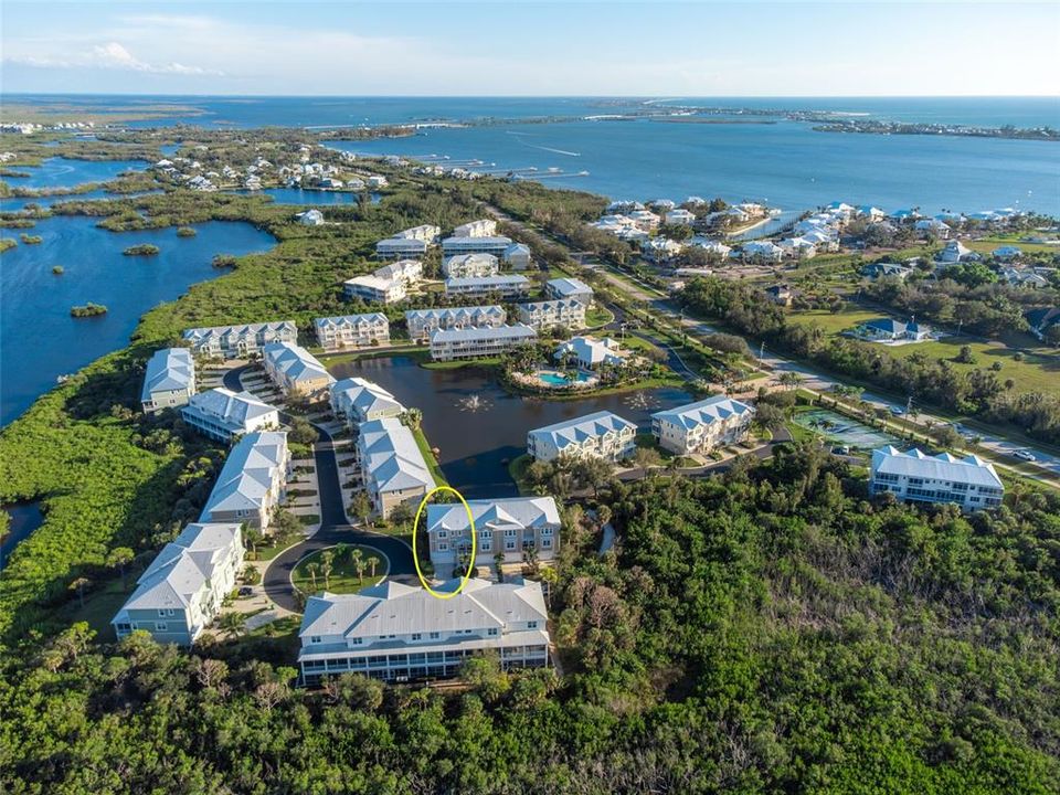 待售: $519,000 (4 贝兹, 3 浴室, 2400 平方英尺)