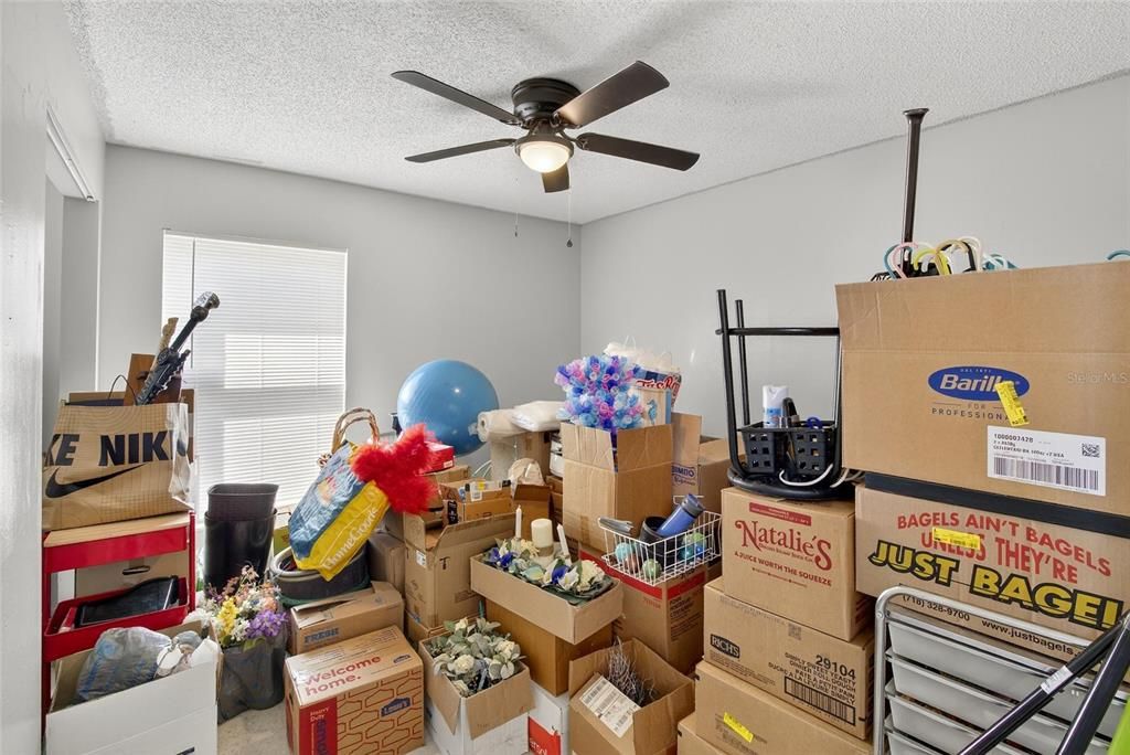 Active With Contract: $300,000 (7 beds, 4 baths, 2378 Square Feet)