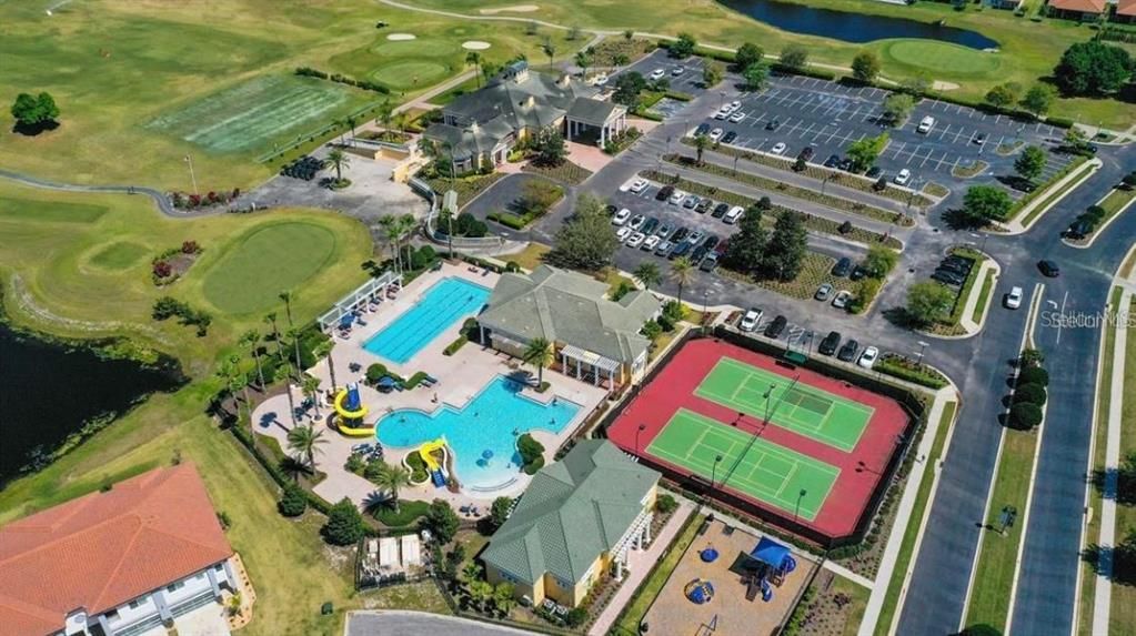 For Sale: $495,990 (3 beds, 3 baths, 2592 Square Feet)