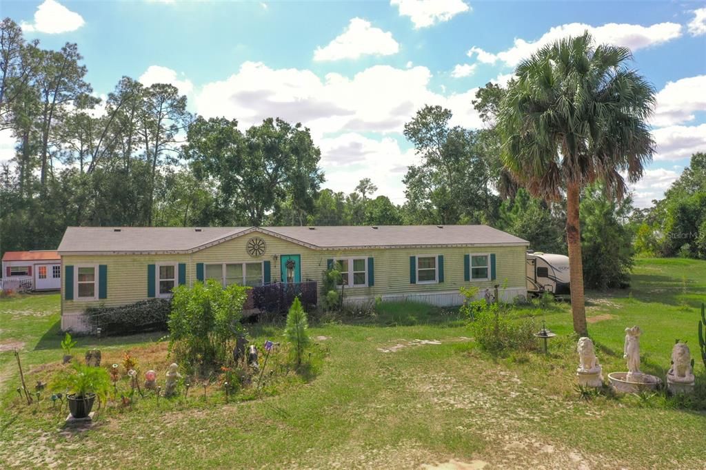 For Sale: $279,990 (4 beds, 2 baths, 2052 Square Feet)