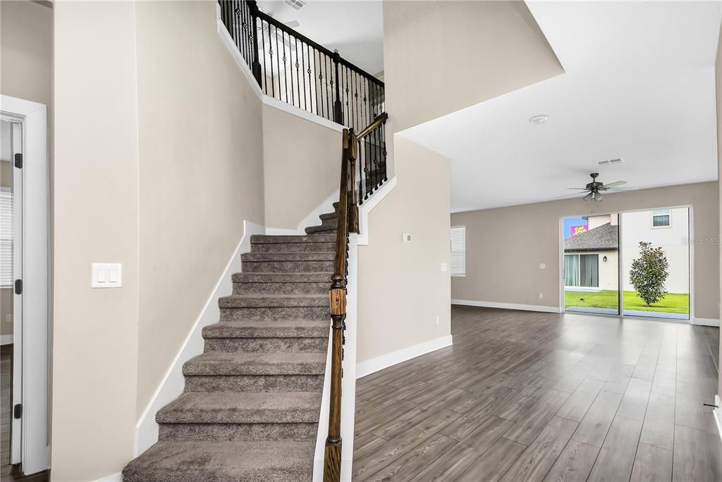 For Rent: $3,000 (4 beds, 2 baths, 2089 Square Feet)