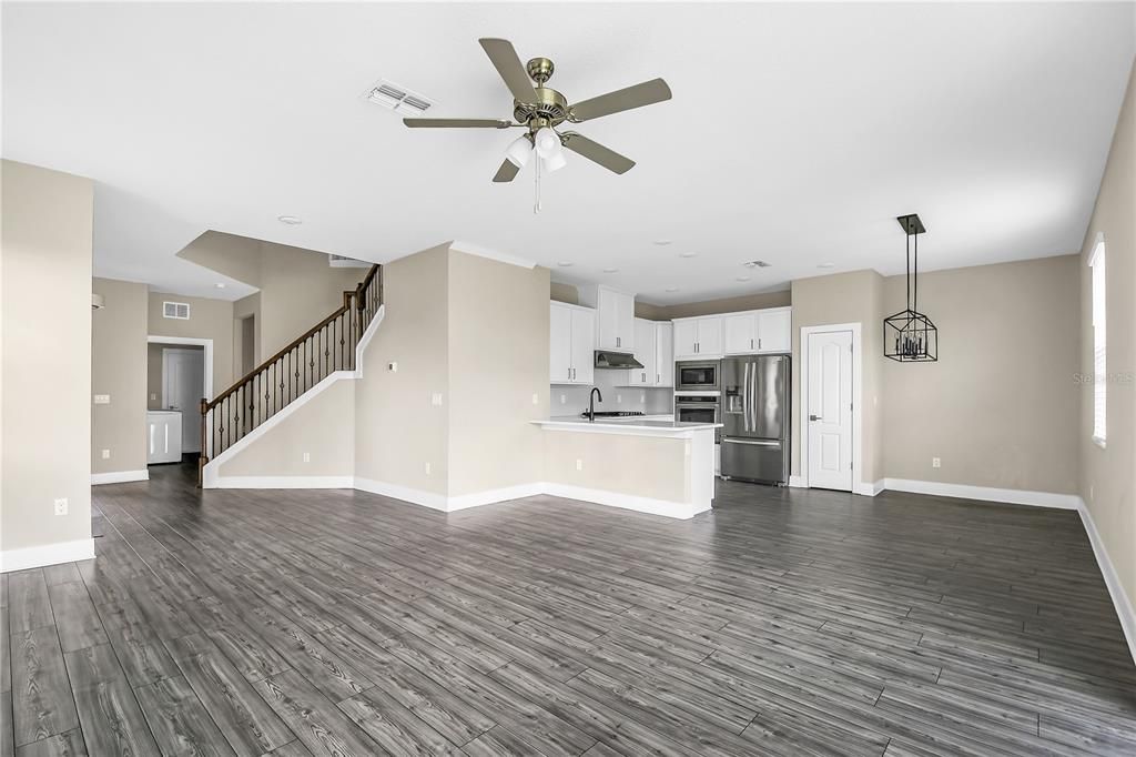 For Rent: $3,000 (4 beds, 2 baths, 2089 Square Feet)