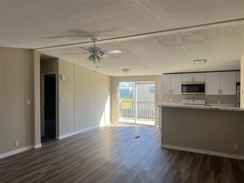 En Renta: $1,395 (3 camas, 2 baños, 960 Pies cuadrados)