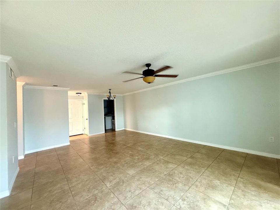 For Rent: $1,650 (2 beds, 2 baths, 934 Square Feet)
