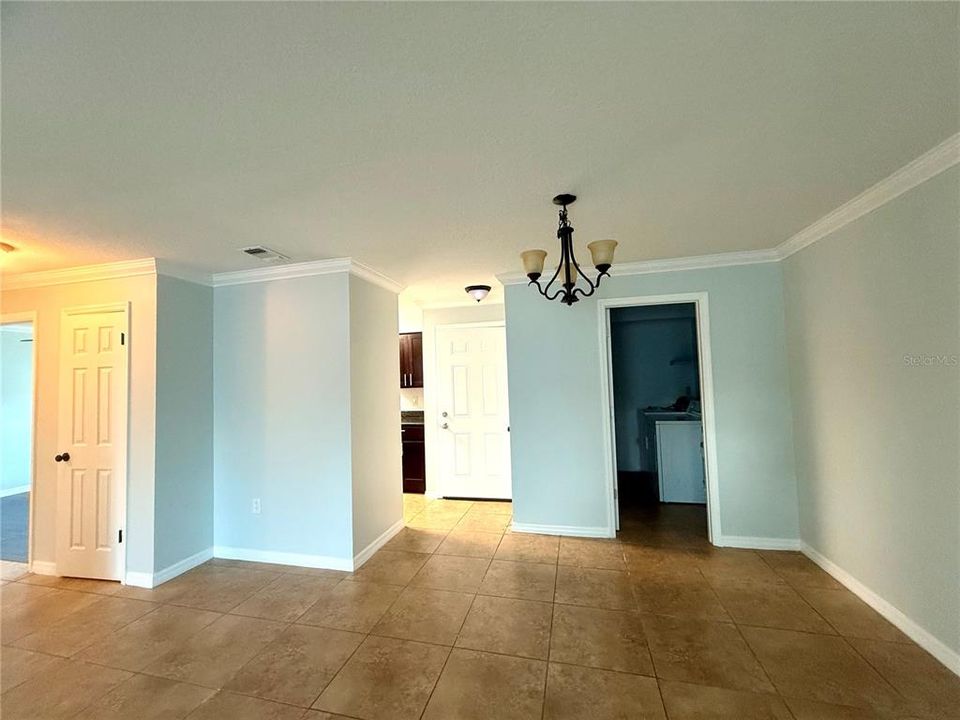 For Rent: $1,650 (2 beds, 2 baths, 934 Square Feet)