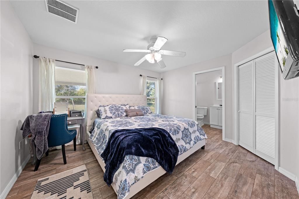 待售: $525,000 (3 贝兹, 2 浴室, 1350 平方英尺)