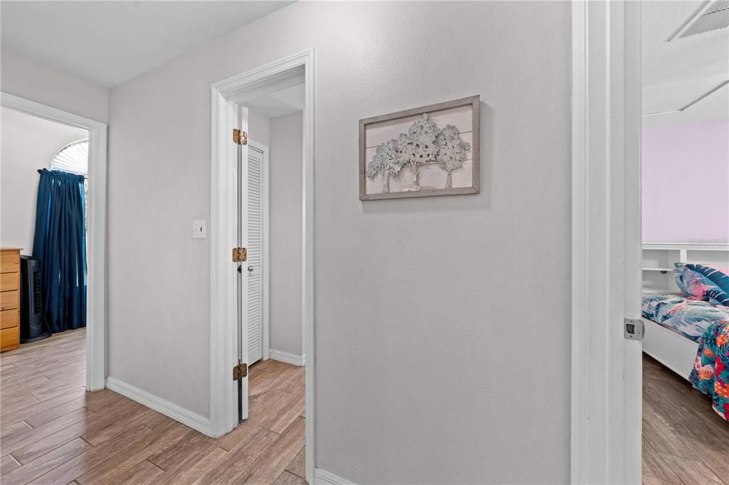 待售: $525,000 (3 贝兹, 2 浴室, 1350 平方英尺)