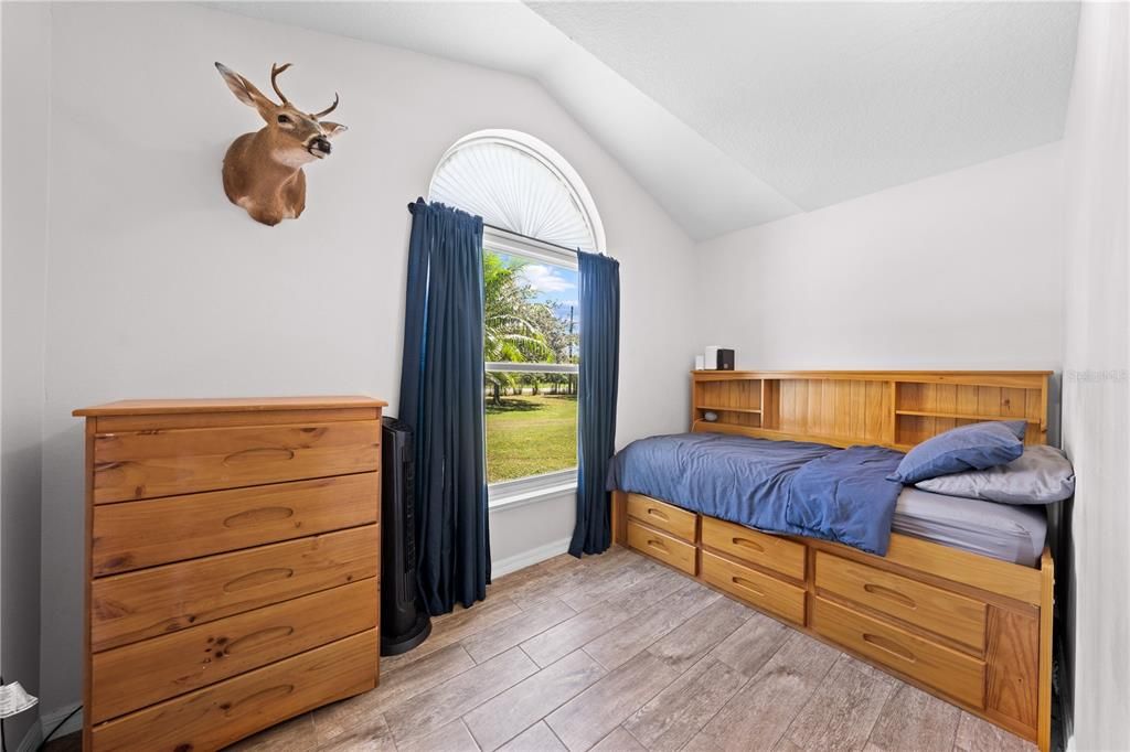 待售: $525,000 (3 贝兹, 2 浴室, 1350 平方英尺)