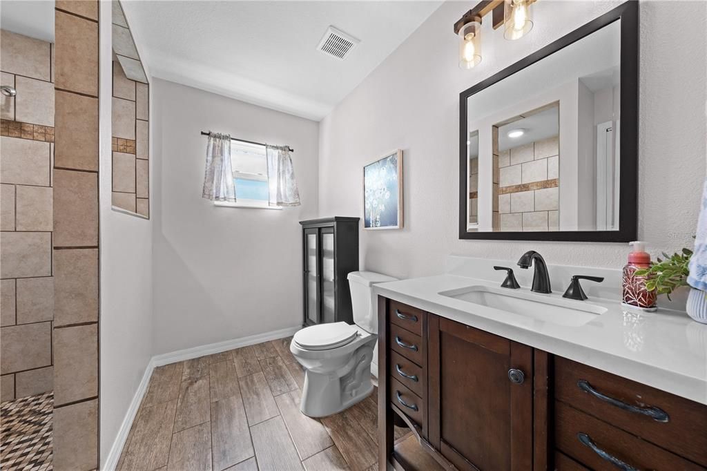 待售: $525,000 (3 贝兹, 2 浴室, 1350 平方英尺)