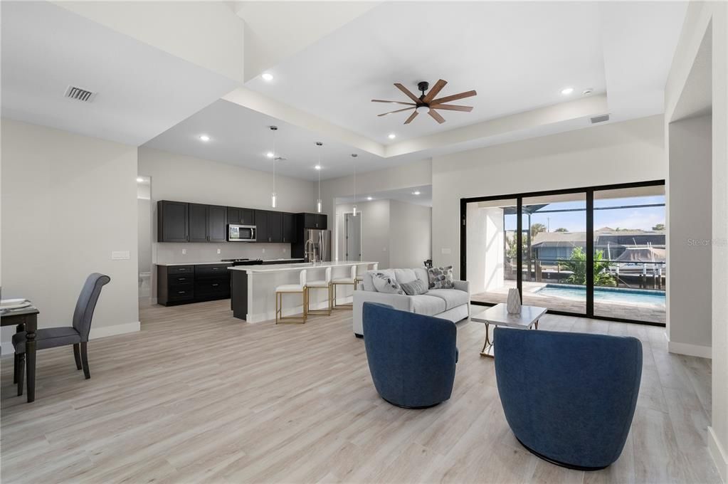 待售: $1,149,000 (4 贝兹, 3 浴室, 2228 平方英尺)