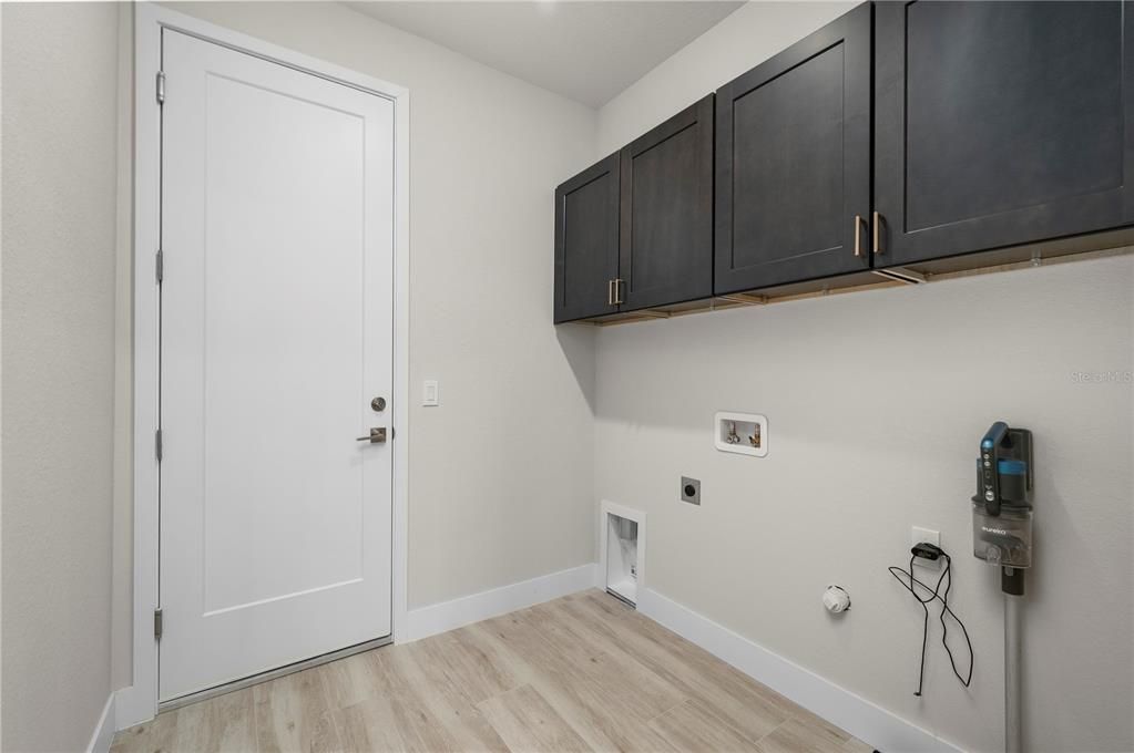 待售: $1,149,000 (4 贝兹, 3 浴室, 2228 平方英尺)