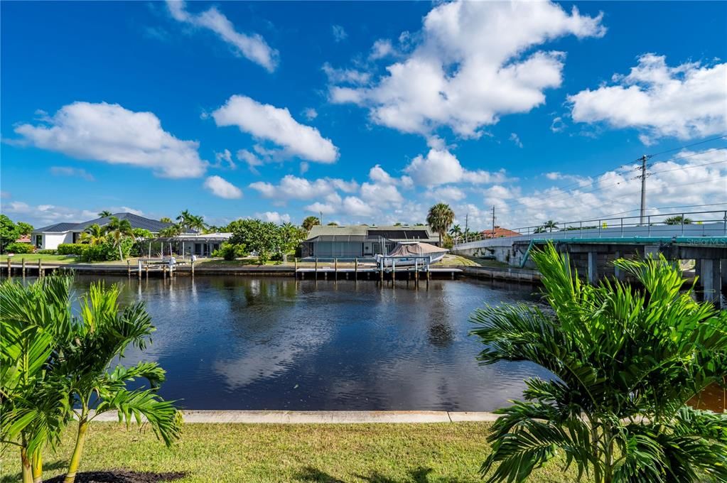 待售: $1,149,000 (4 贝兹, 3 浴室, 2228 平方英尺)