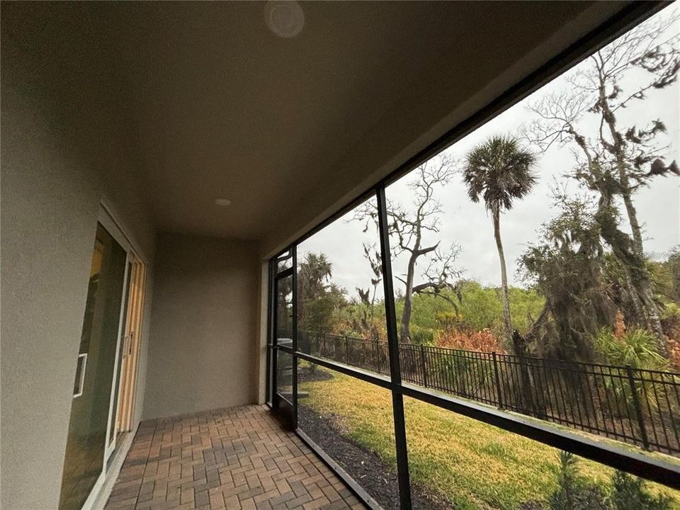 For Rent: $2,150 (3 beds, 2 baths, 1575 Square Feet)