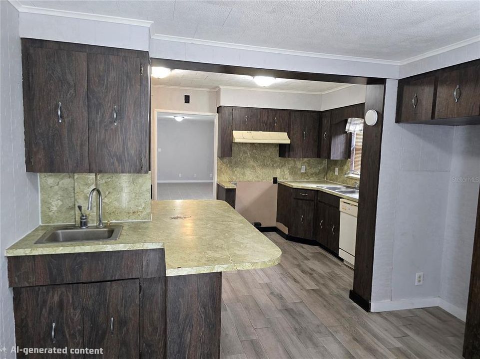 For Sale: $399,900 (4 beds, 3 baths, 1720 Square Feet)