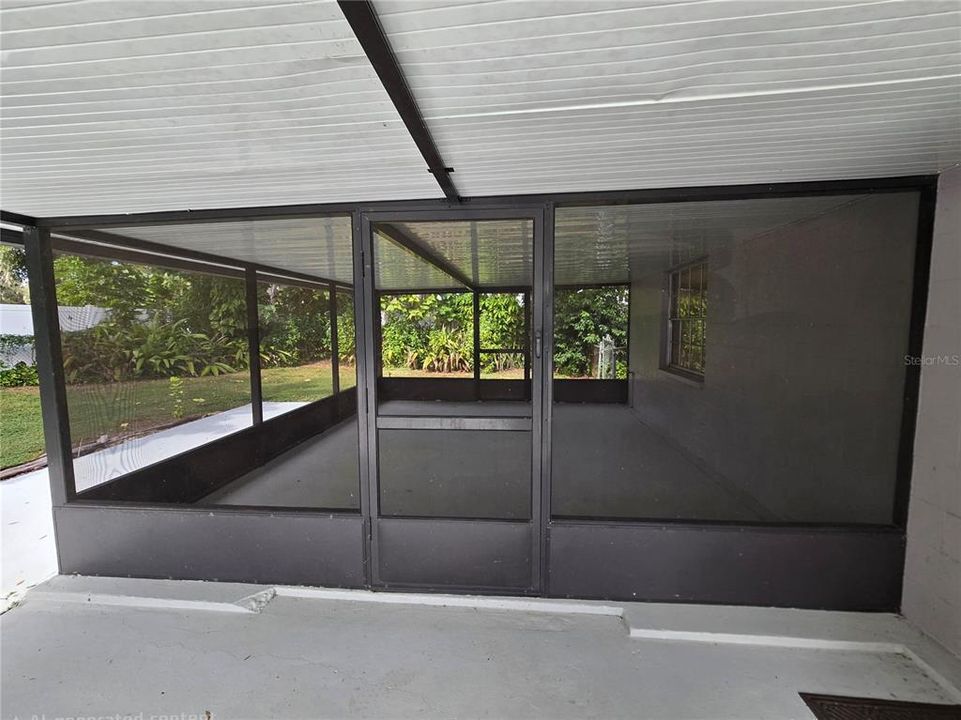 For Sale: $399,900 (4 beds, 3 baths, 1720 Square Feet)