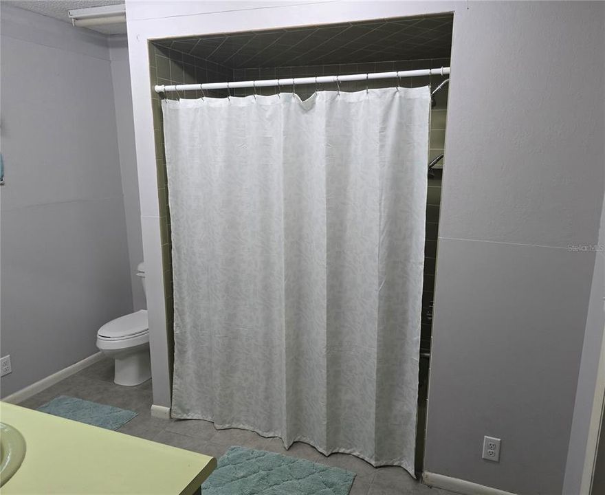 For Sale: $399,900 (4 beds, 3 baths, 1720 Square Feet)