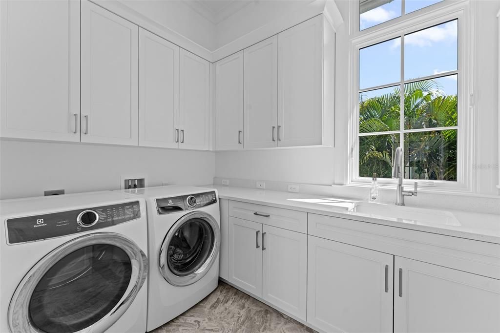 待售: $5,280,000 (4 贝兹, 4 浴室, 4145 平方英尺)