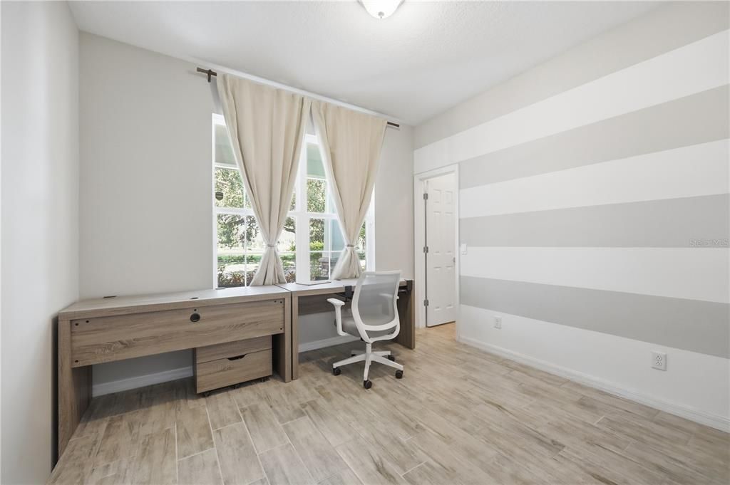 For Sale: $449,900 (4 beds, 2 baths, 2301 Square Feet)