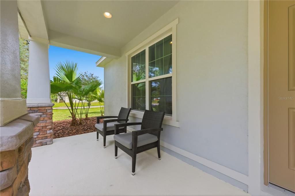 For Sale: $449,900 (4 beds, 2 baths, 2301 Square Feet)