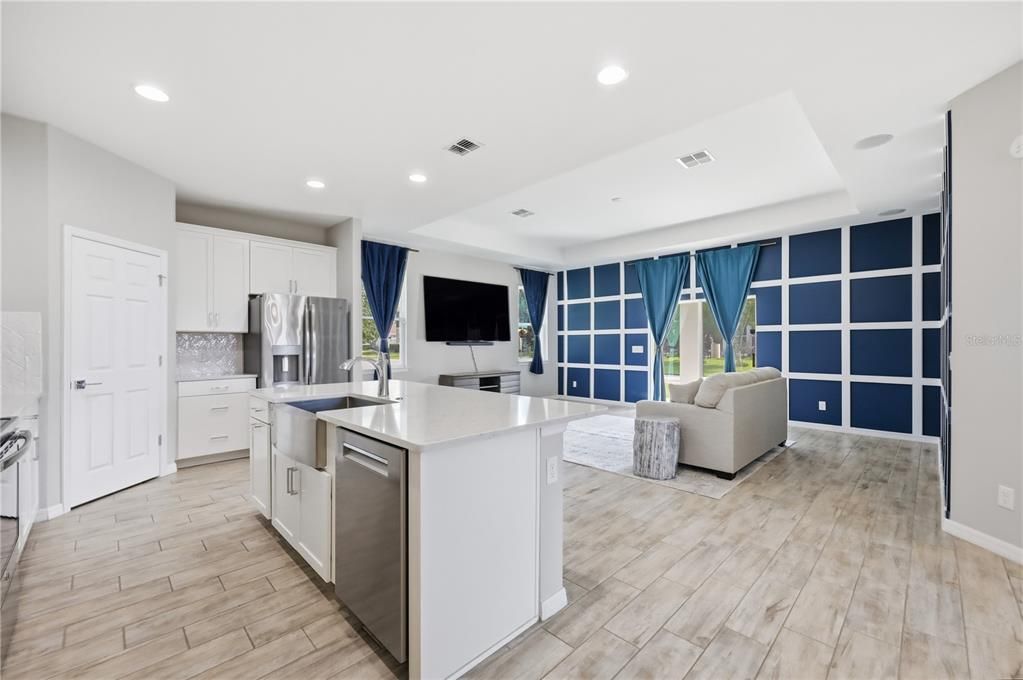 For Sale: $449,900 (4 beds, 2 baths, 2301 Square Feet)