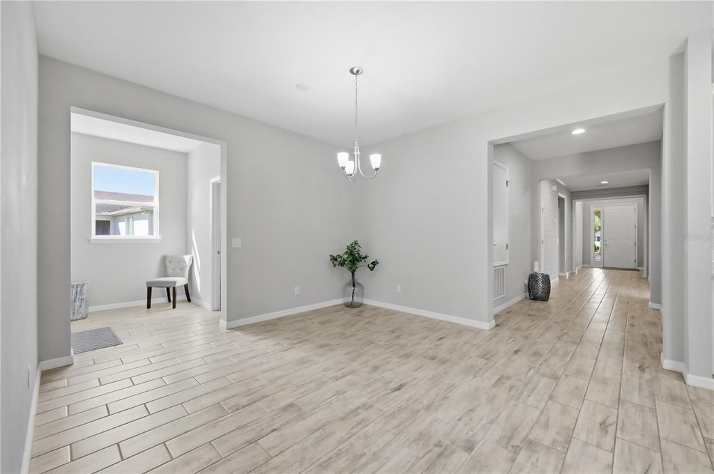 For Sale: $449,900 (4 beds, 2 baths, 2301 Square Feet)