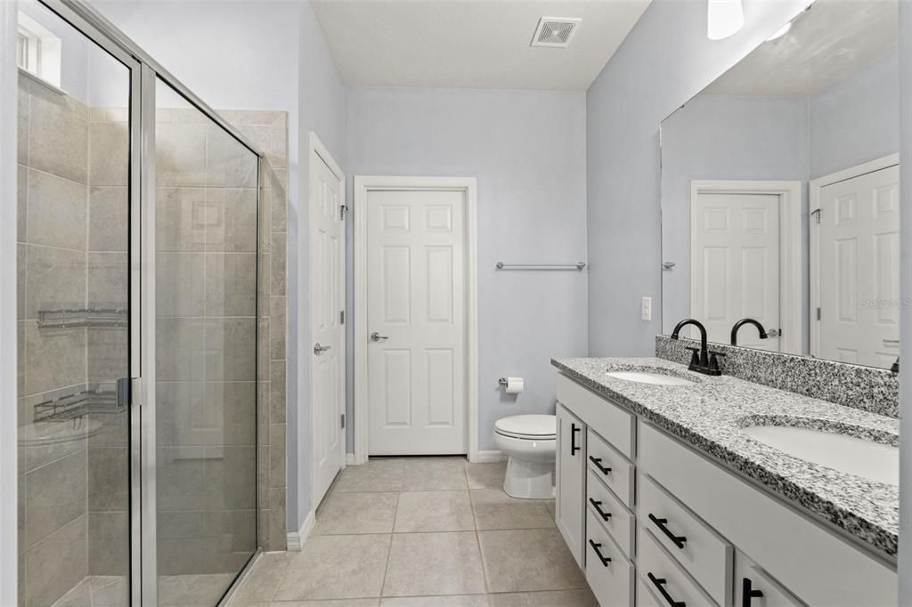 For Rent: $3,000 (4 beds, 2 baths, 1673 Square Feet)