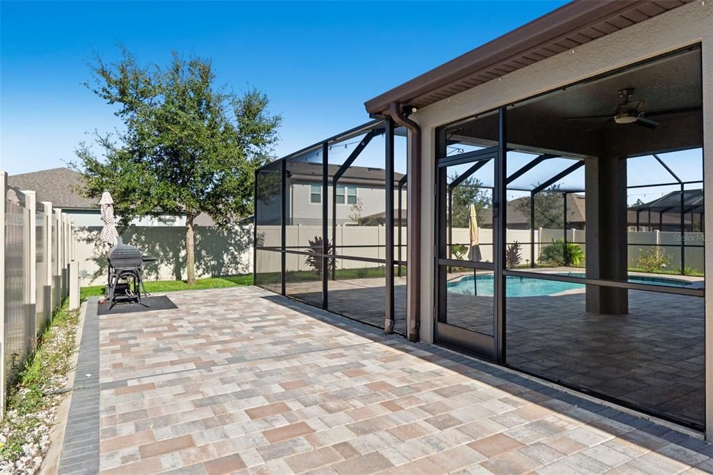 For Rent: $3,000 (4 beds, 2 baths, 1673 Square Feet)